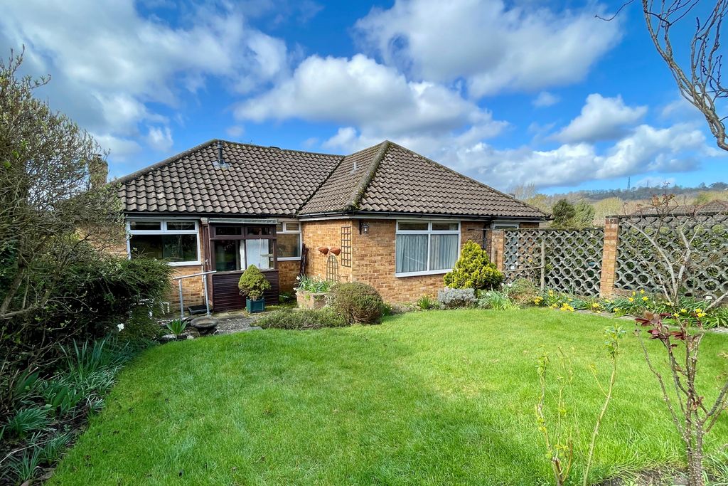 Property photo 2 of 13