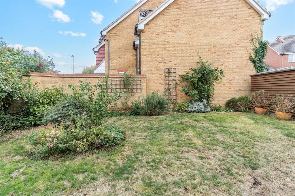 Property photo 3 of 24