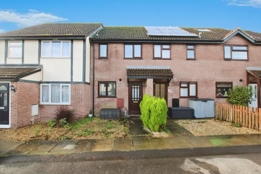 Property photo 1 of 8