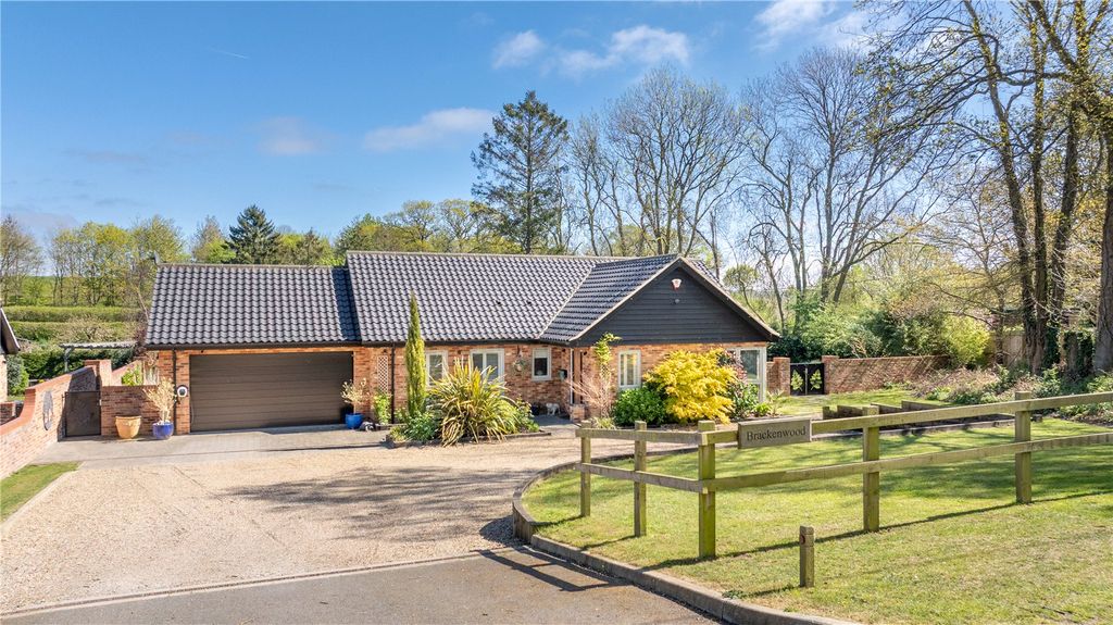 Property photo 1 of 38 Picture No. 41