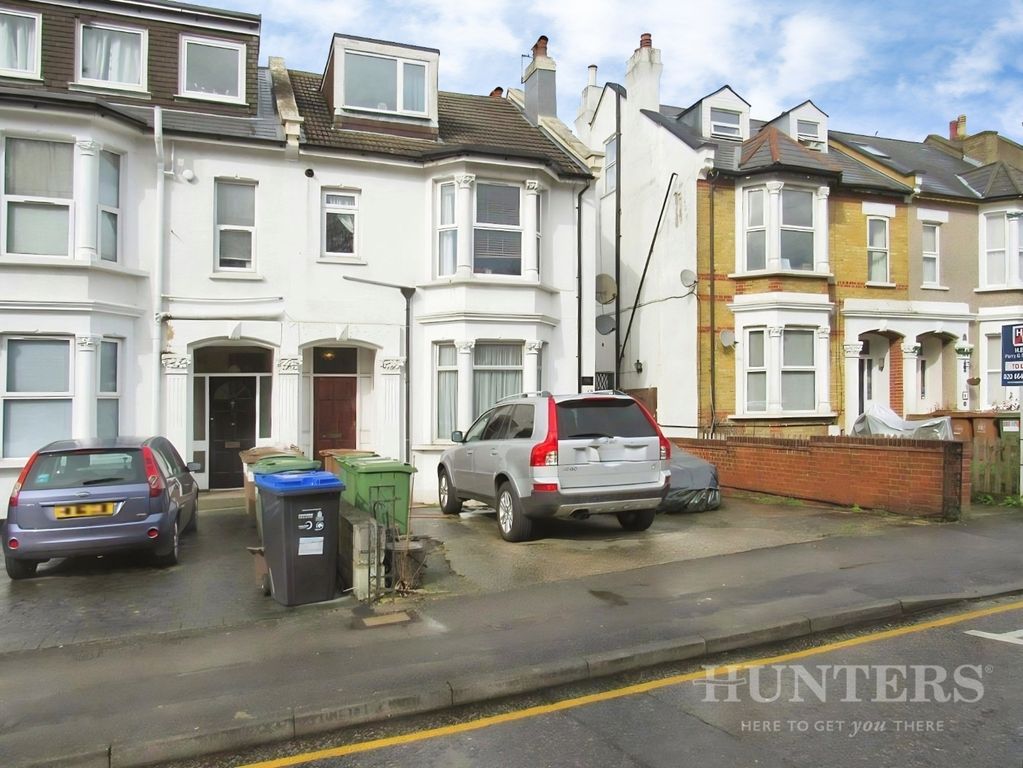 Property photo 1 of 6 Pbox-Img.Jpg