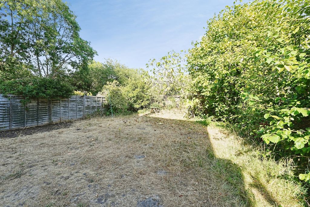 Property photo 3 of 12 Pbox-Img.Jpg