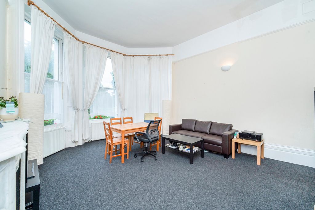 Property photo 2 of 15 Pbox-Img.Jpg