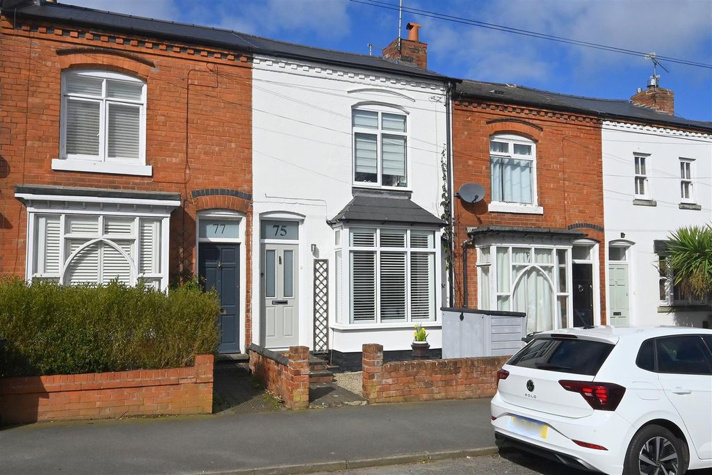 Property photo 1 of 18 75 Gordon Road.Jpg