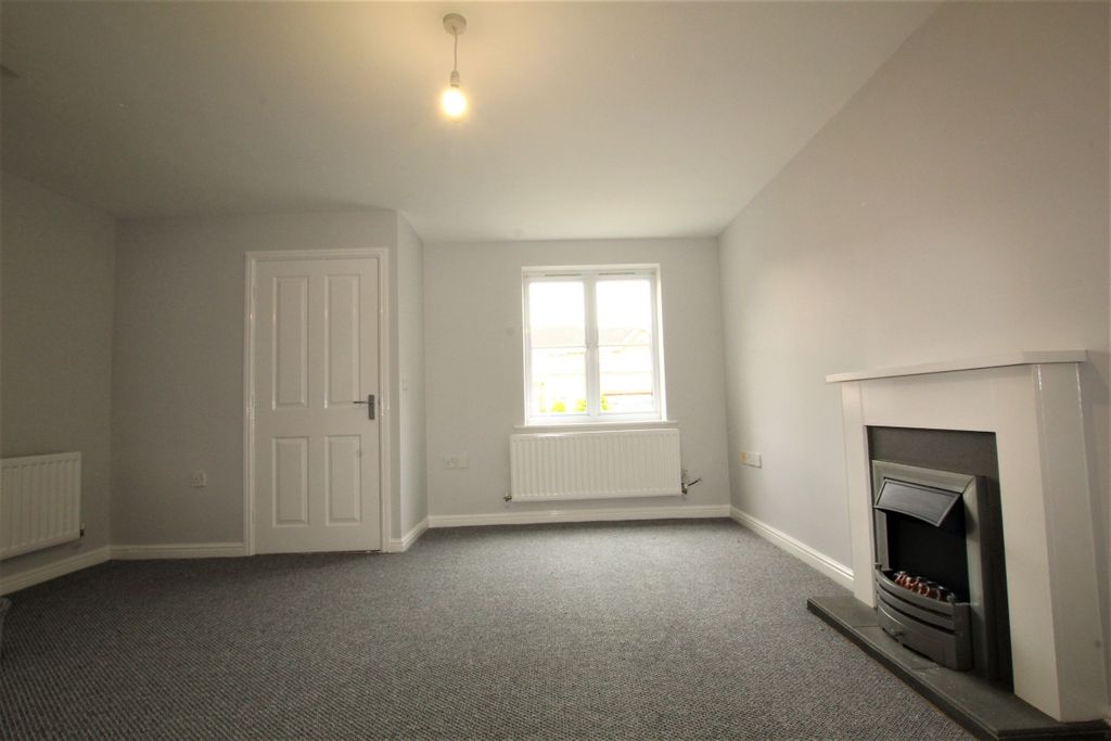 Property photo 3 of 25