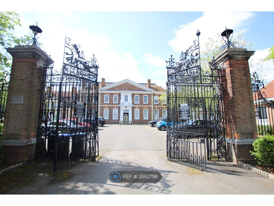 Property photo 2 of 12 Secure Gated Development