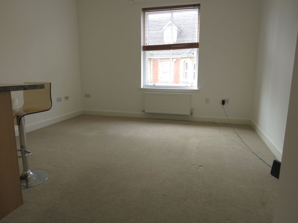 Property photo 2 of 6 Family Room