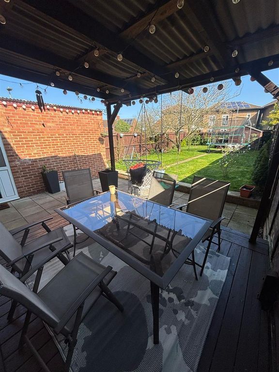 Property photo 2 of 15 B1743Cba-268A-490B-9345-080Aa1Bc7c1B.Jpeg