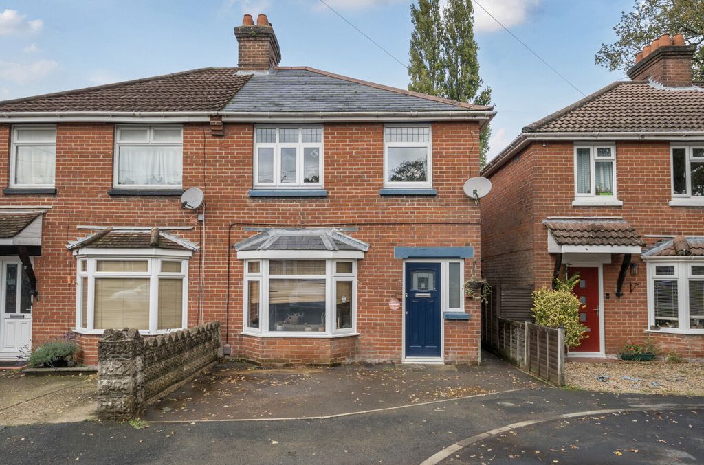 Property photo 1 of 14 1370385-3-68Fa10E...