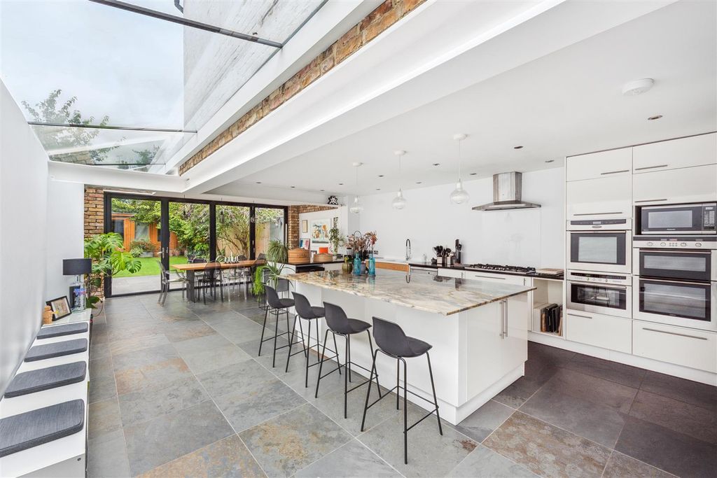 Property photo 3 of 28 19416102 (44).Jpg