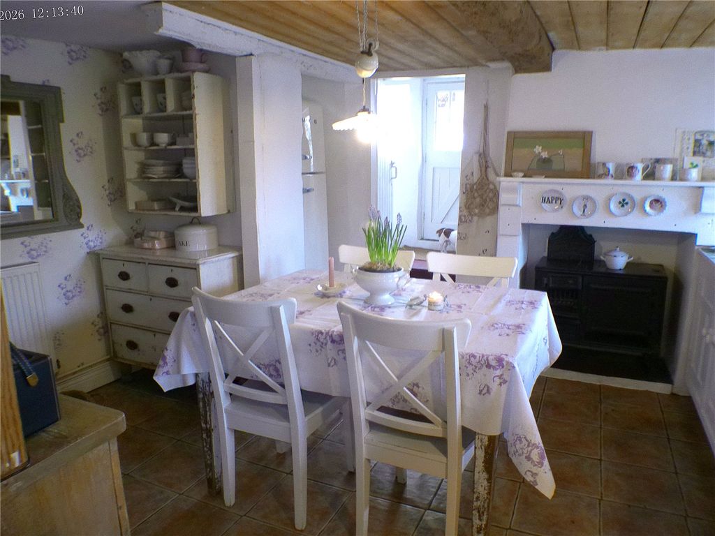 Property photo 2 of 15 Picture No. 04