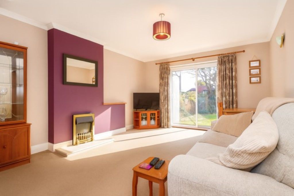 Property photo 2 of 18