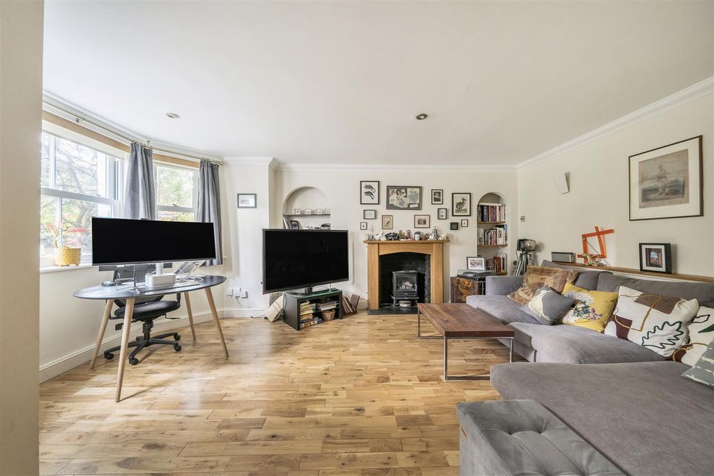 Property photo 2 of 16 1441322-4-69dcc8B4523B4.Jpg