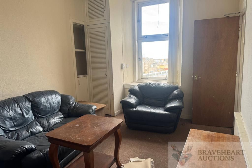 Property photo 3 of 13 Photo 10