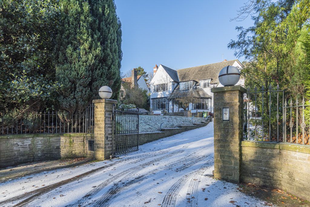 Property photo 3 of 91 Plm - Sunningdale Front Exterior-11