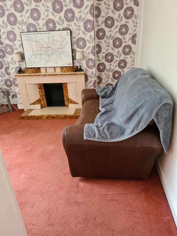 Property photo 2 of 11