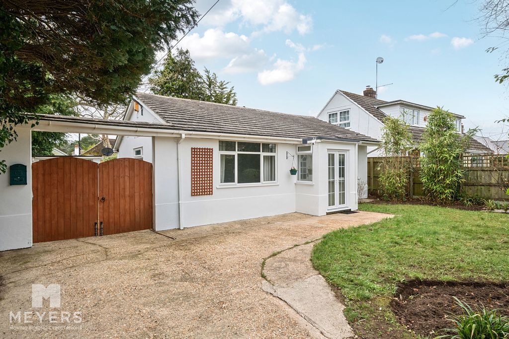 Property photo 1 of 16