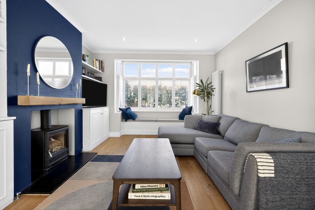 Property photo 2 of 16