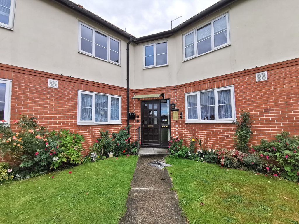 Property photo 1 of 6