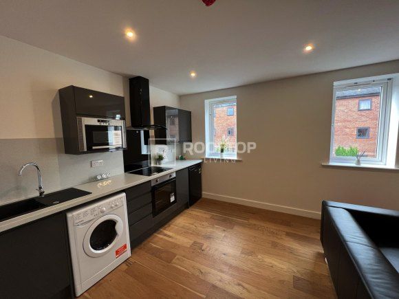 Property photo 3 of 13 9603302.Jpg