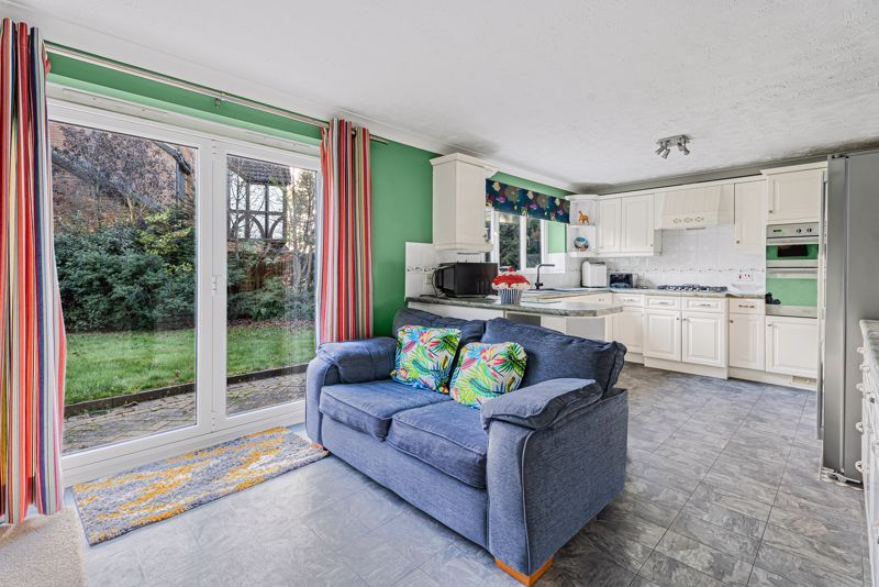 Property photo 3 of 19 Photo 10