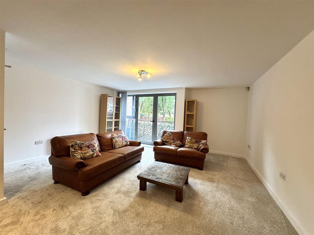 Property photo 1 of 6 1 Argyle - Living Area 2.Jpeg