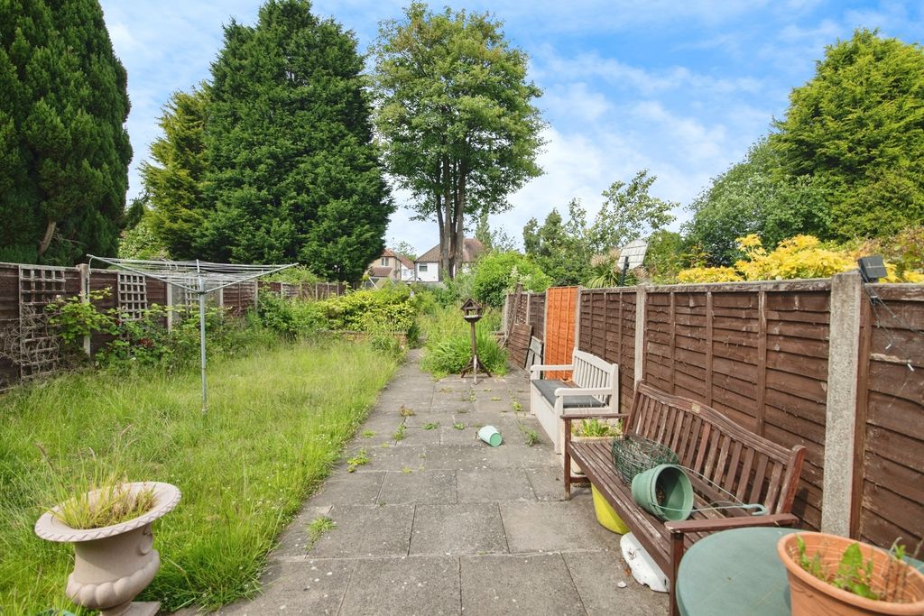 Property photo 3 of 16 Photo