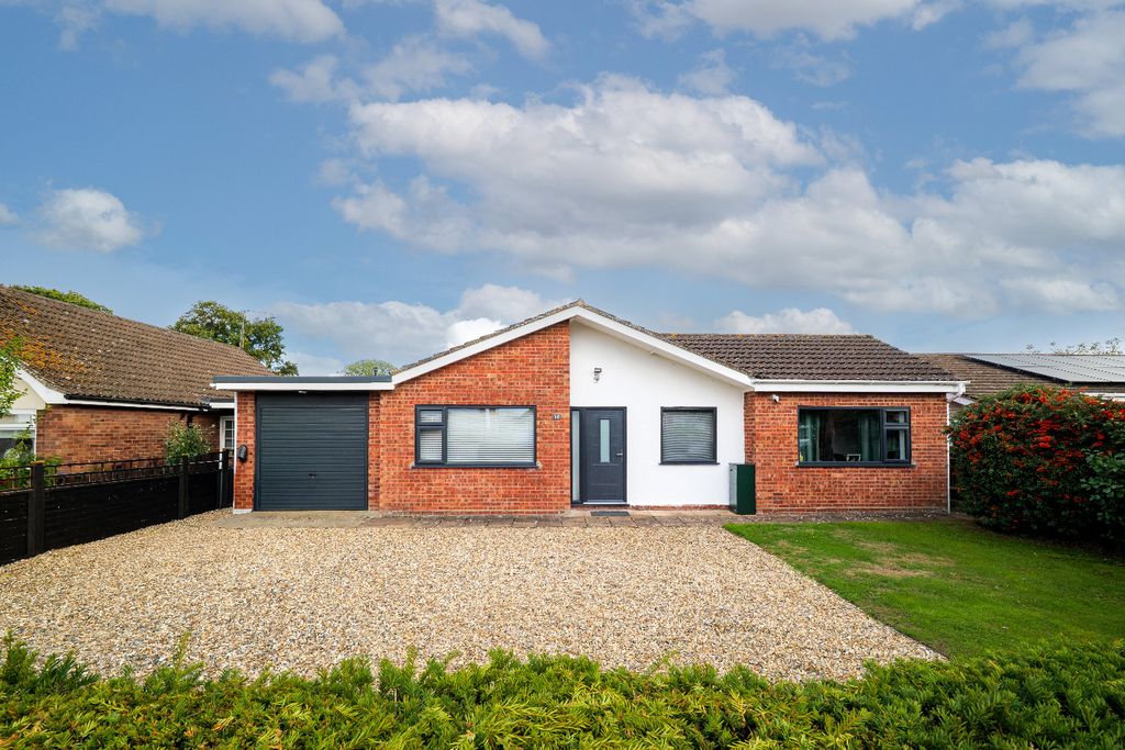 Property photo 1 of 21 4357380