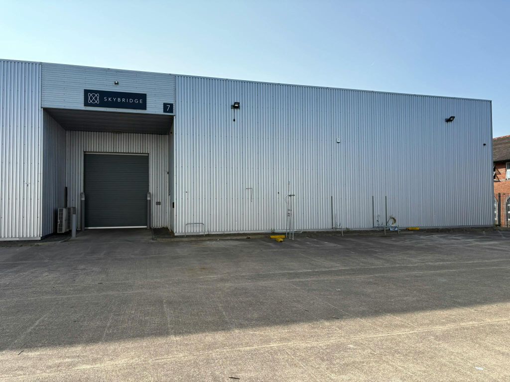 Property photo 2 of 2 V7 Rear.Jpeg