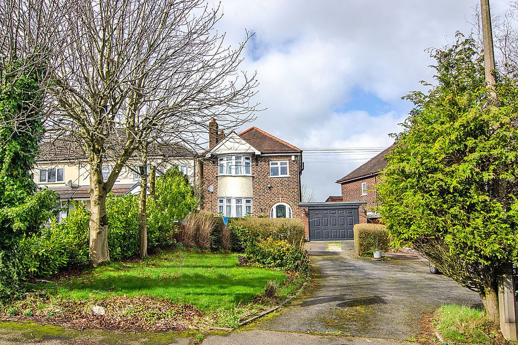 Property photo 1 of 16 Photo 10