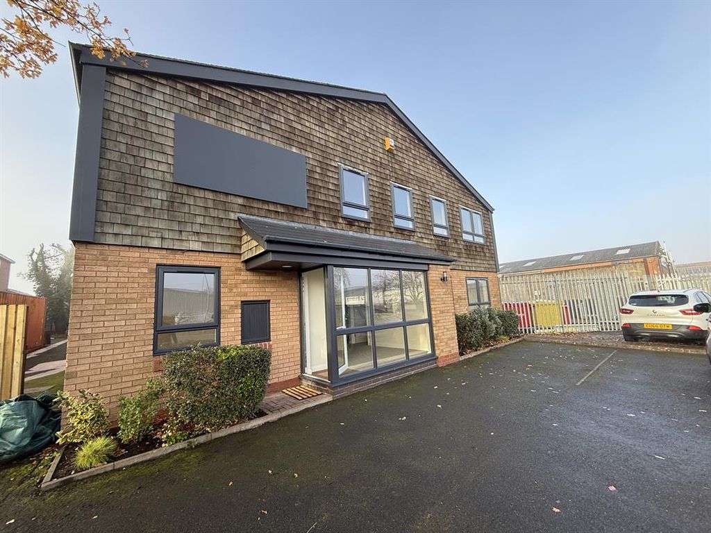 Property photo 1 of 11 Photo 11