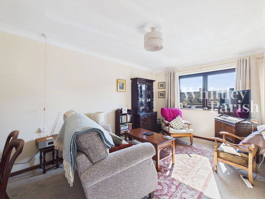 Property photo 3 of 6