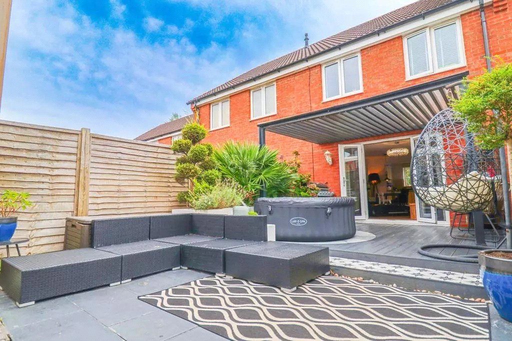 Property photo 1 of 23 Picture No. 03