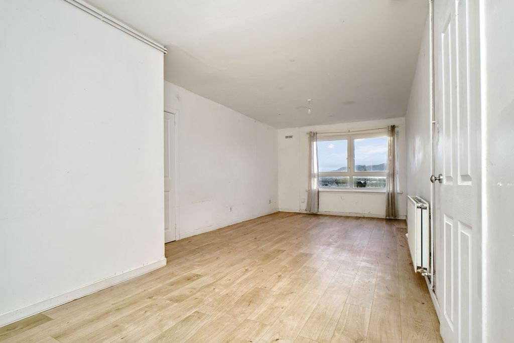 Property photo 3 of 16 Property Image 3