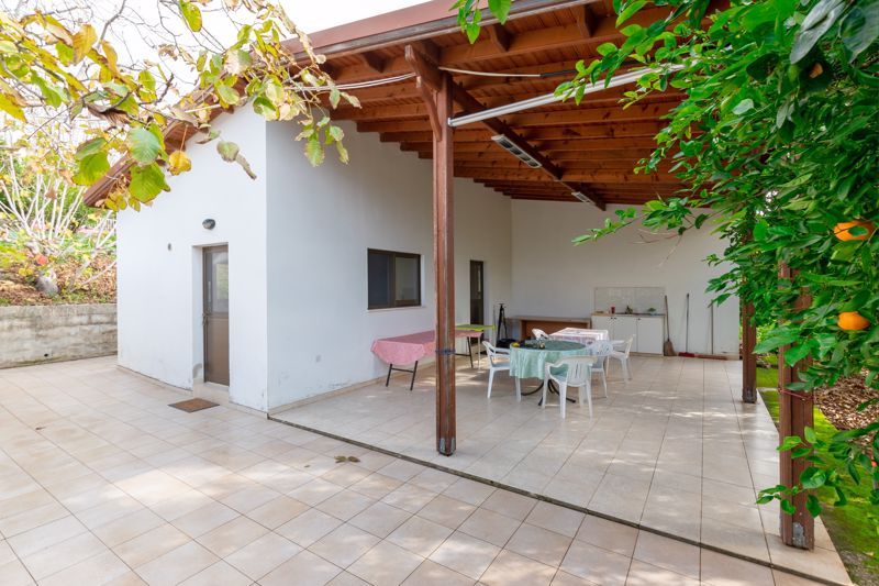 Property photo 3 of 13 Entrance And Veranda