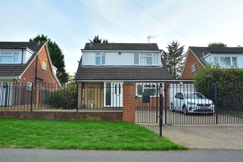 Property photo 2 of 17 Picture No. 16