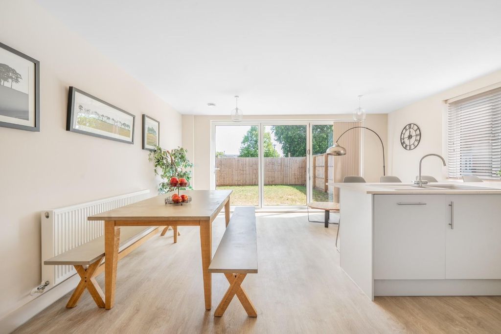 Property photo 2 of 24 Dsc04008.Jpg