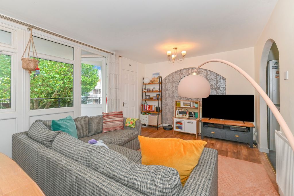 Property photo 1 of 17 107-Gough-Walk 1