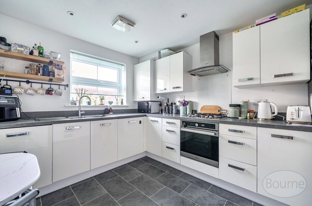 Property photo 3 of 18 Picture No. 09