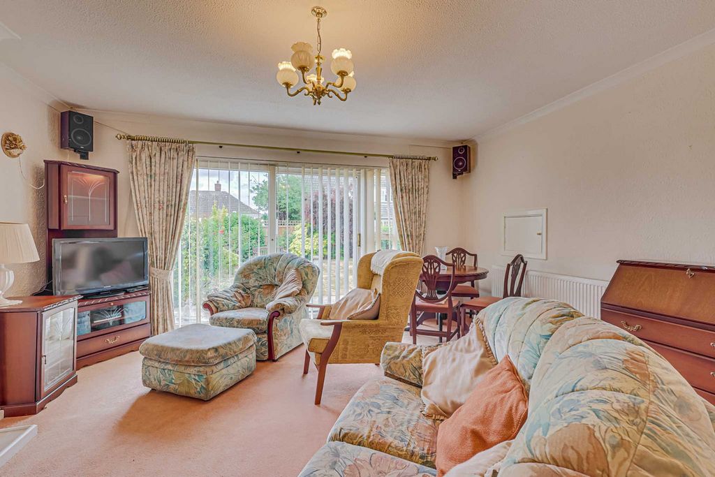 Property photo 3 of 21