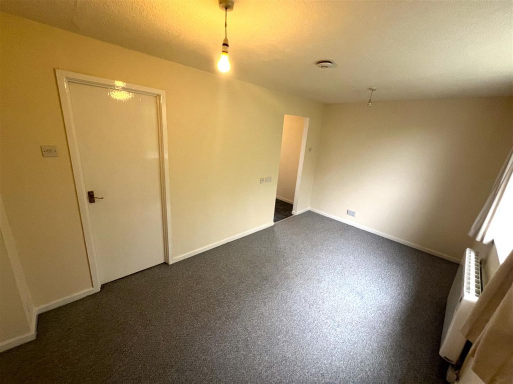 Property photo 2 of 7 1.Jpg