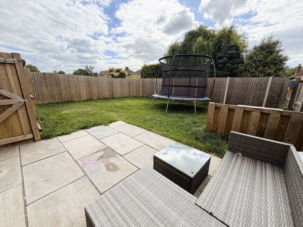 Property photo 2 of 15