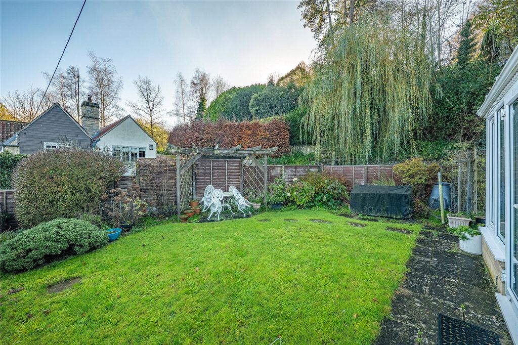 Property photo 3 of 21 Picture No. 18