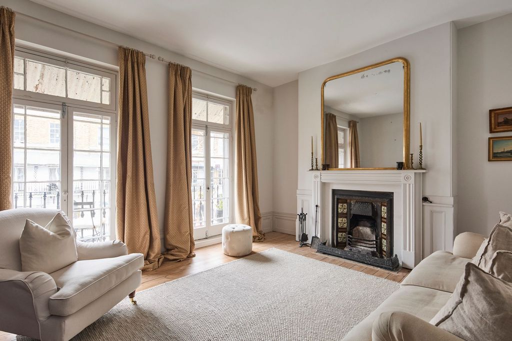 Property photo 1 of 49