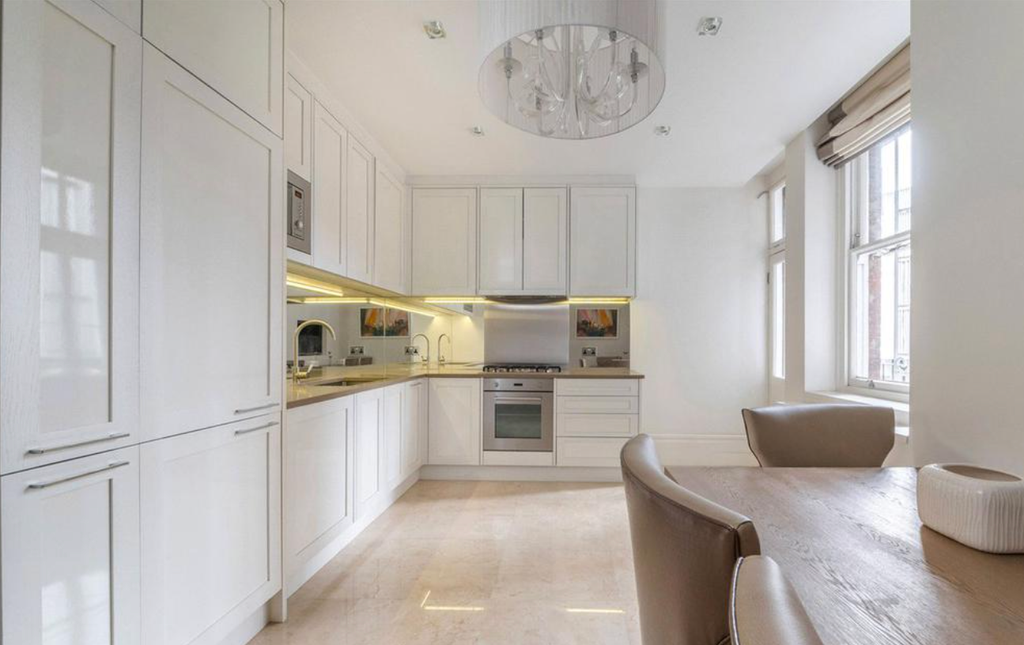 Property photo 2 of 5