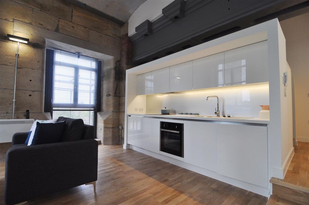 Property photo 2 of 7 Dsc_0600.Jpg