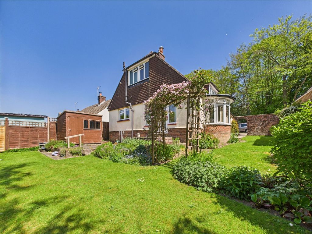 Property photo 1 of 29