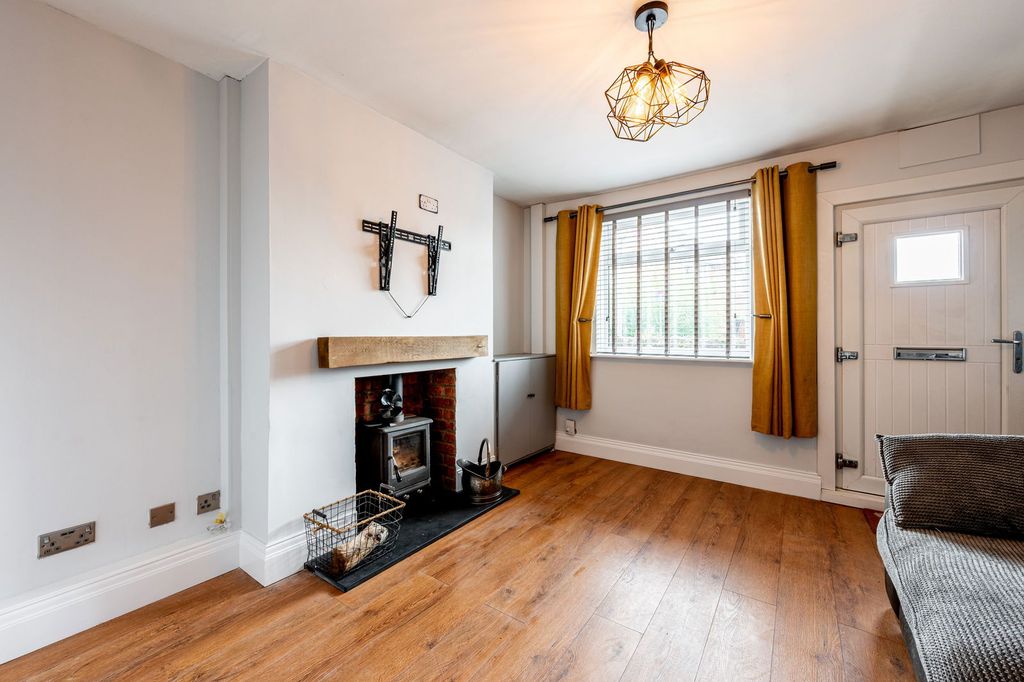 Property photo 3 of 19