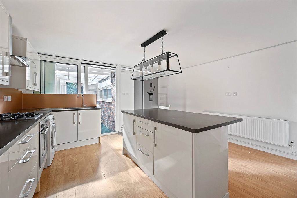 Property photo 1 of 12 Picture No. 09