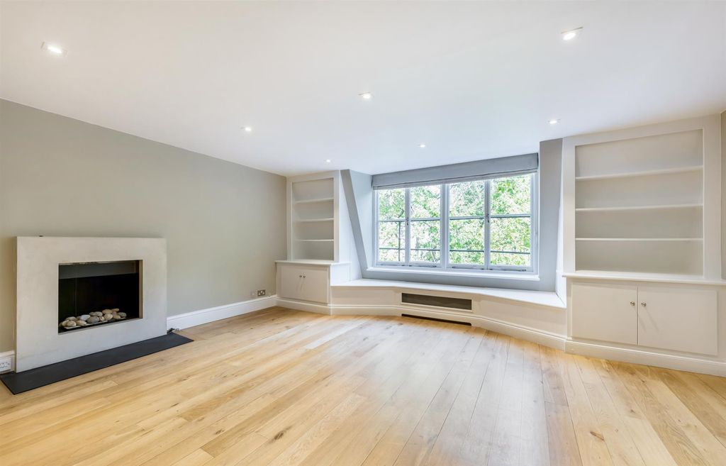 Property photo 1 of 13 Gledhow Gardens 5d-5-2. Low Res.Jpg